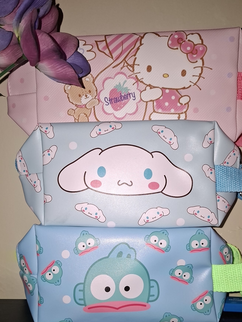 Hello Kitty And Friends Pouches , Or Pencil Case Or Makeup Bag Lol . All 3